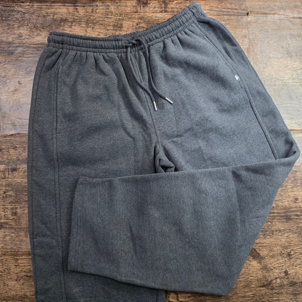 COTTON ON‎ BODY Sweatpants Mens Medium Gray Fleece Lined Joggers Drawstring